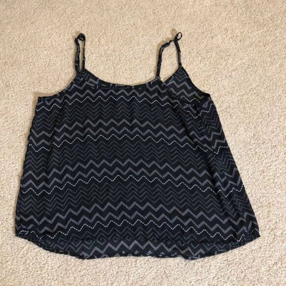 Cotton On Zig Zag Patterned Tank Top - Picture 2 of 5